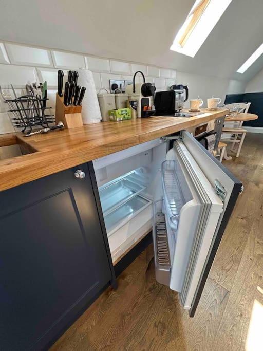 Villa The Loft At The Croft - Stunning Rural Retreat Perfect For Couples & Dogs Leigh  Exterior foto